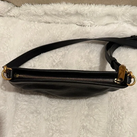 Marc by Marc Jacobs Black Leather Crossbody Bag - Picture 6 of 8